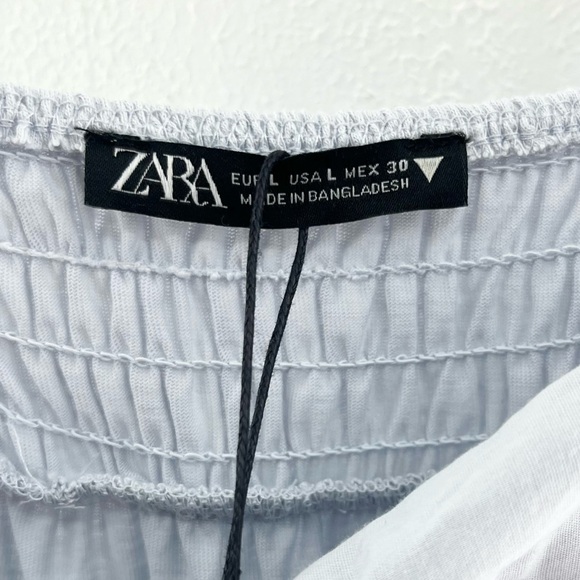 NWT Light Blue Zara Keyhole Gathered Flattering Front Women’s Large - Picture 8 of 9